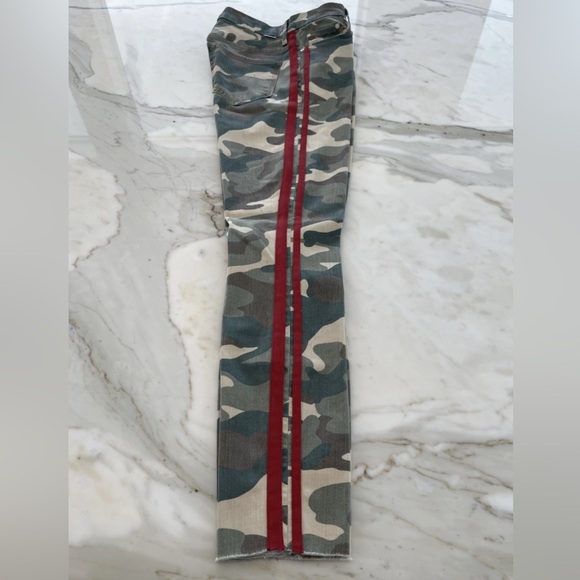 MOTHER HIGH WAISTED LOOKER ANKLE FRAY CAMO RED SEE ME RUN JEANS SIZE 26 NWOTS! - Picture 5 of 16